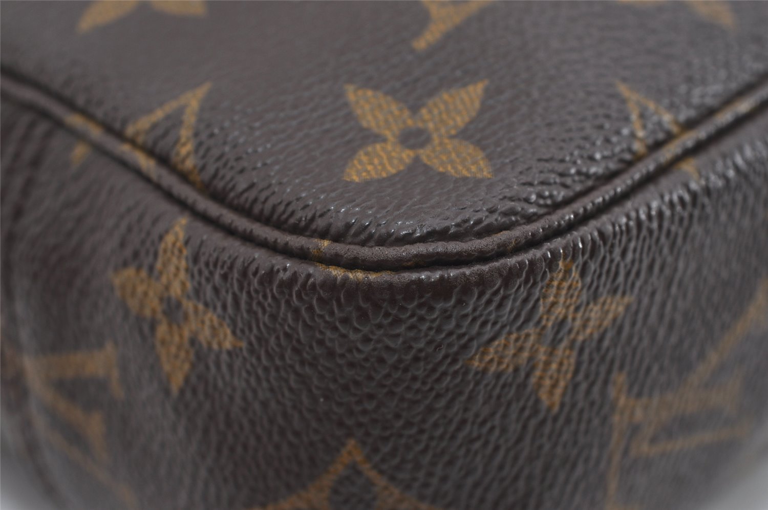 Auth Louis Vuitton Monogram Trousse Toilette 23 Clutch Hand Bag M47524 LV 1468I
