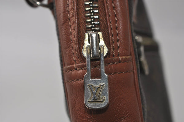 Authentic Louis Vuitton Monogram Pochette Sport Clutch Hand Bag Old Model 1470I