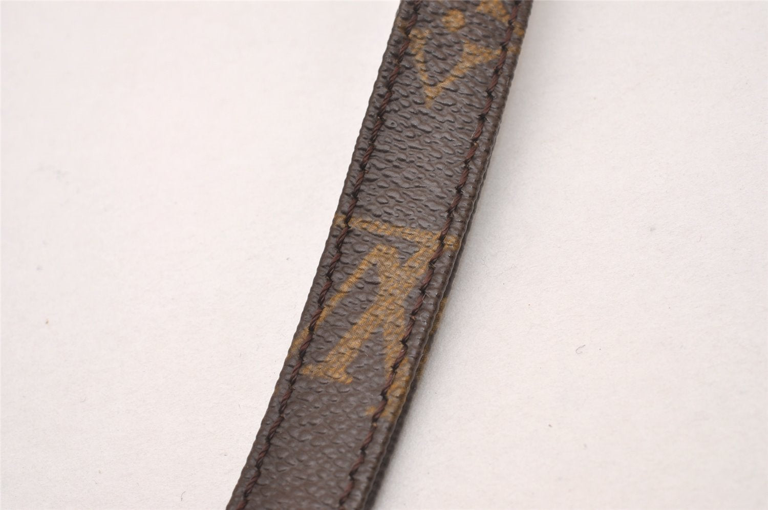 Authentic Louis Vuitton Monogram Shoulder Strap 38.6