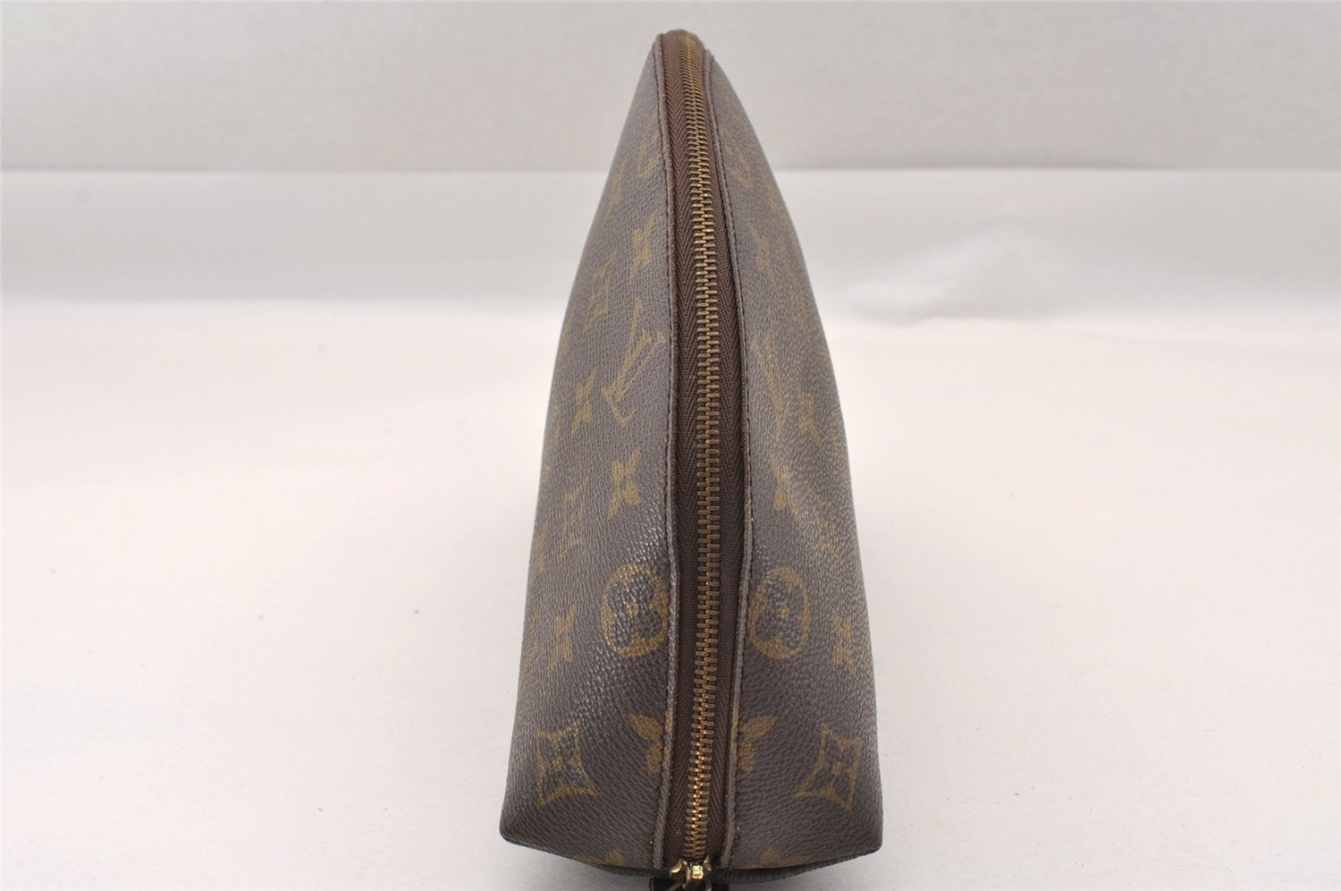 Auth Louis Vuitton Monogram Trousse Demi Ronde 23 Cosmetic Pouch M47520 LV 1472I