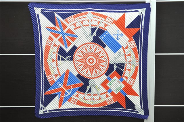 Authentic HERMES Pleats Scarf 