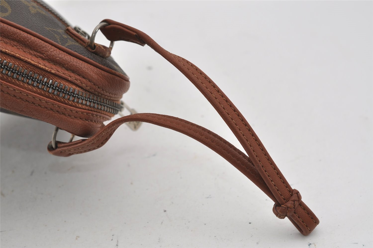 Authentic Louis Vuitton Monogram Pochette Sport Clutch Hand Bag Old Model 1477I