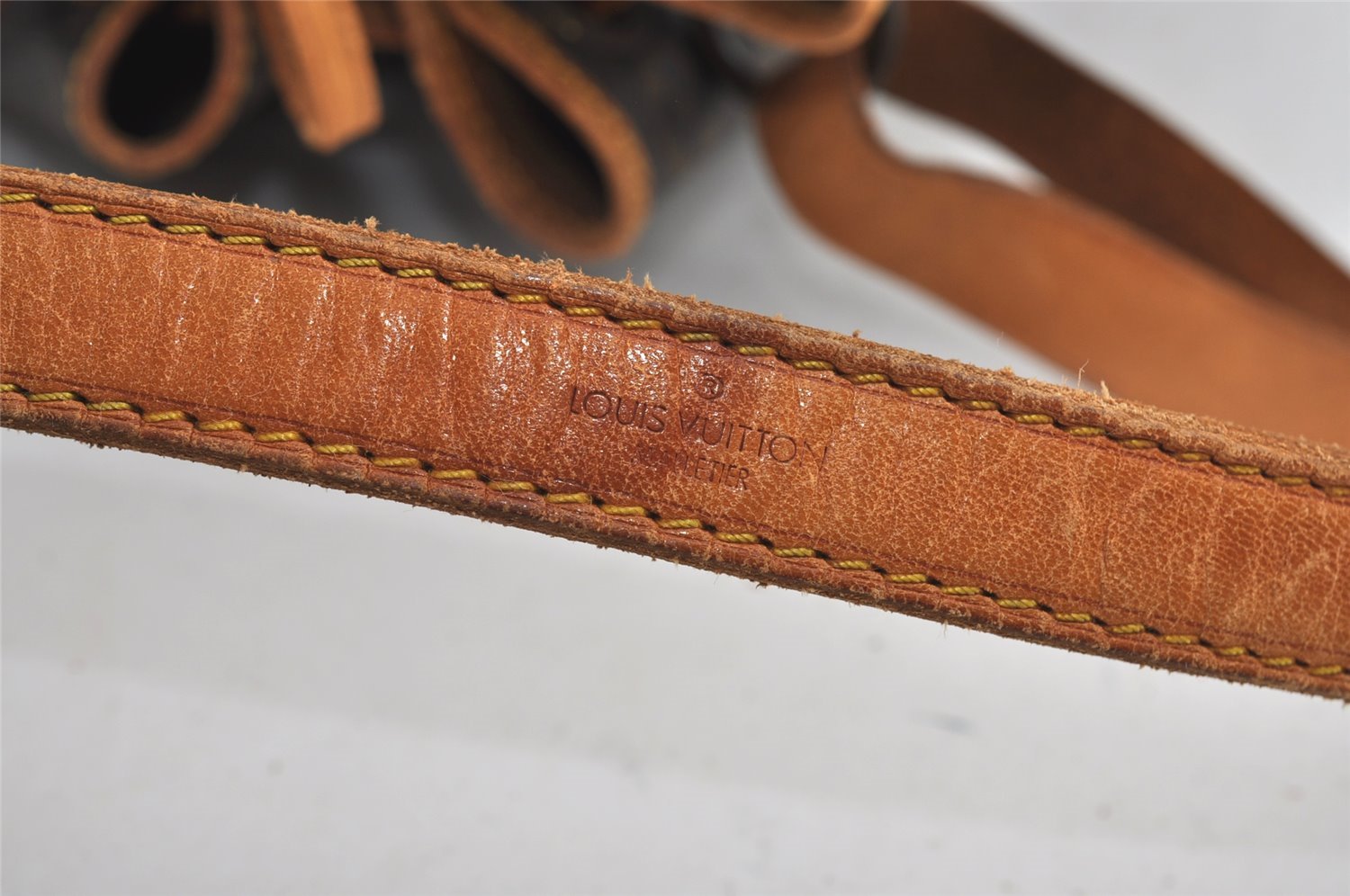 Authentic Louis Vuitton Monogram Noe Shoulder Drawstring Bag M42224 LV 1479I