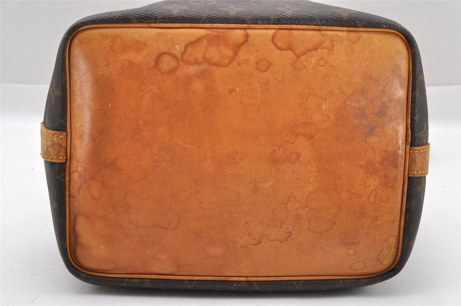 Authentic Louis Vuitton Monogram Petit Noe M42226 Shoulder Drawstring Bag 1481I