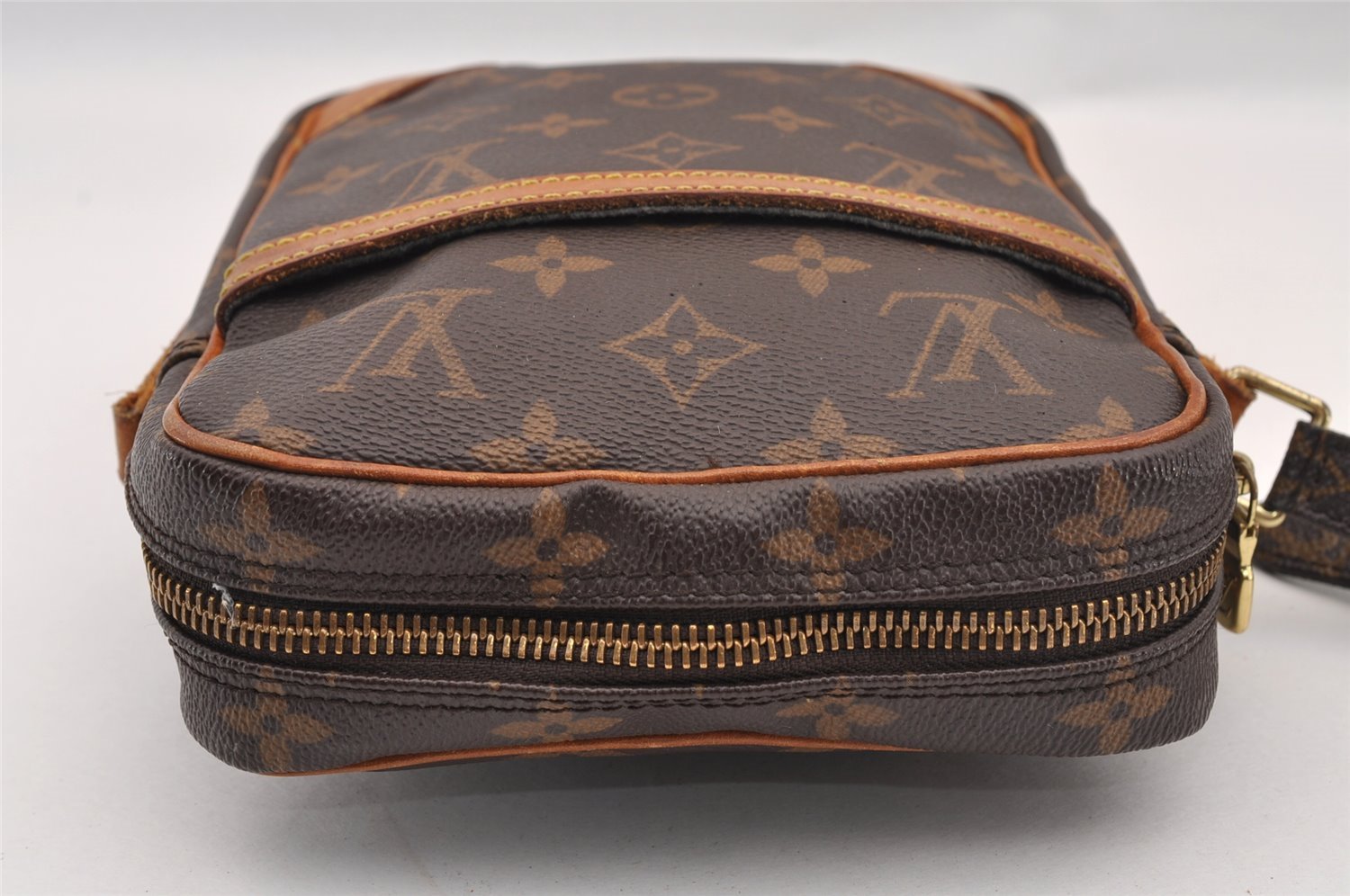 Authentic Louis Vuitton Monogram Danube Shoulder Crossbody Bag M45266 Junk 1487I