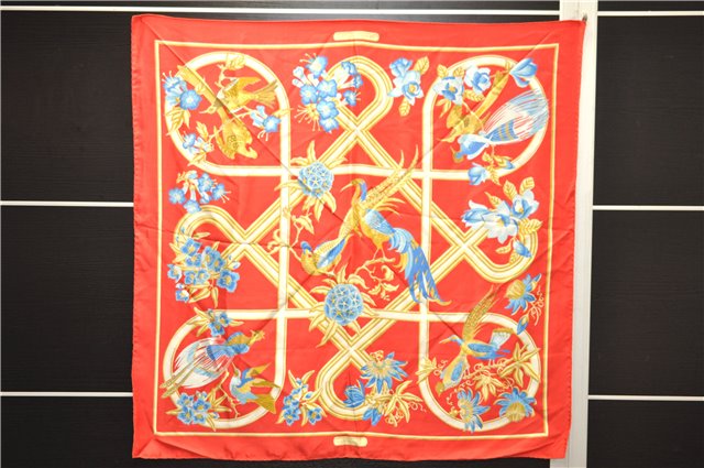 Authentic HERMES Carre 90 Scarf 