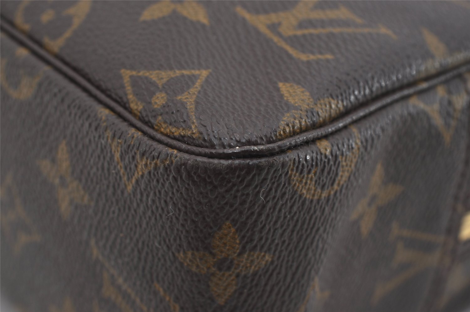 Auth Louis Vuitton Monogram Trousse Toilette 28 Clutch Hand Bag M47522 LV 1501I