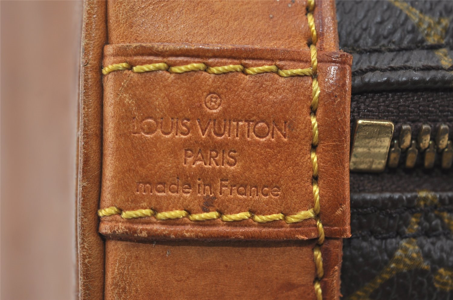 Authentic Louis Vuitton Monogram Alma Hand Bag Purse M51130 LV 1505I