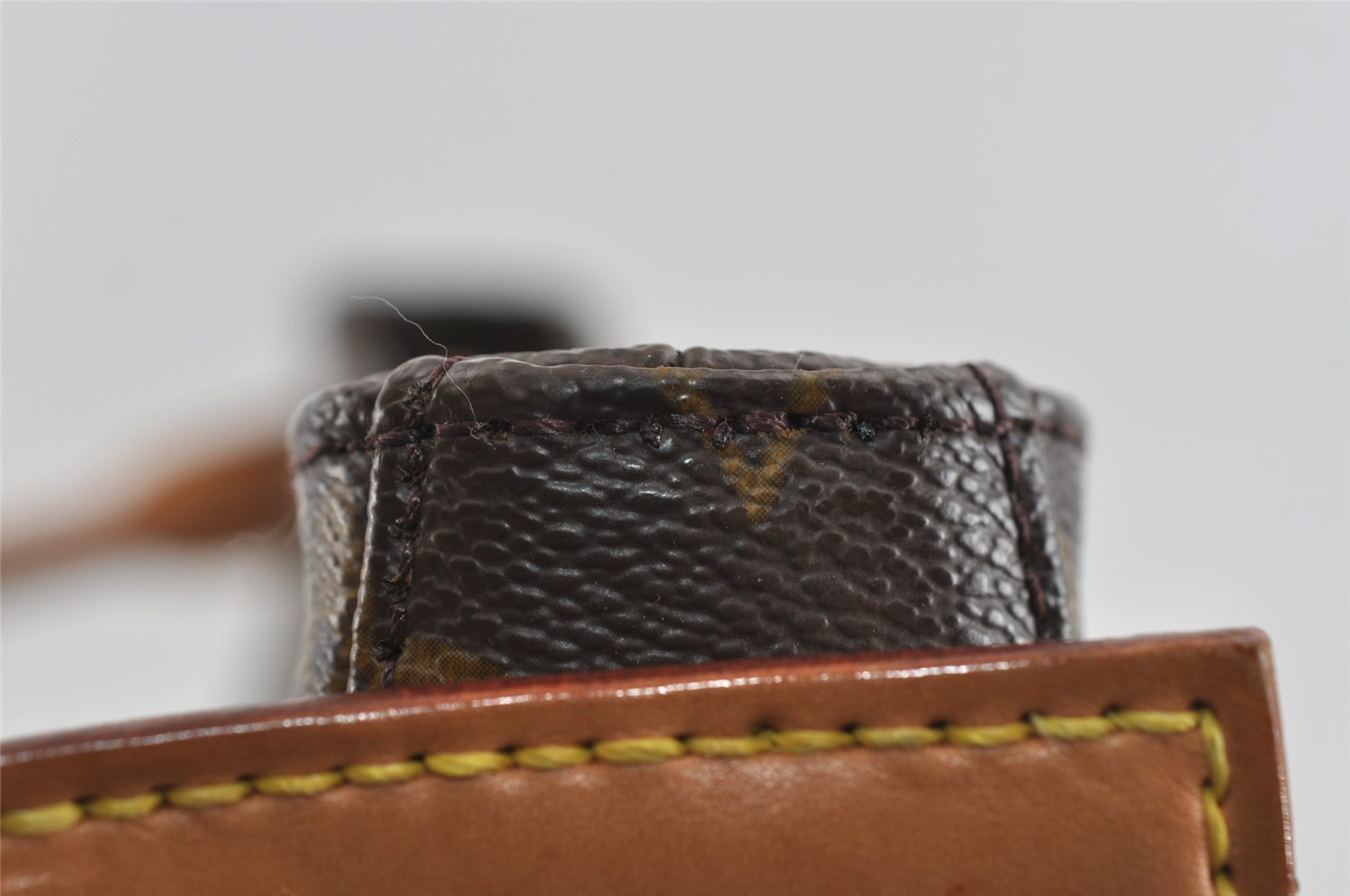 Authentic Louis Vuitton Monogram Looping GM Shoulder Bag M51145 LV 1506I