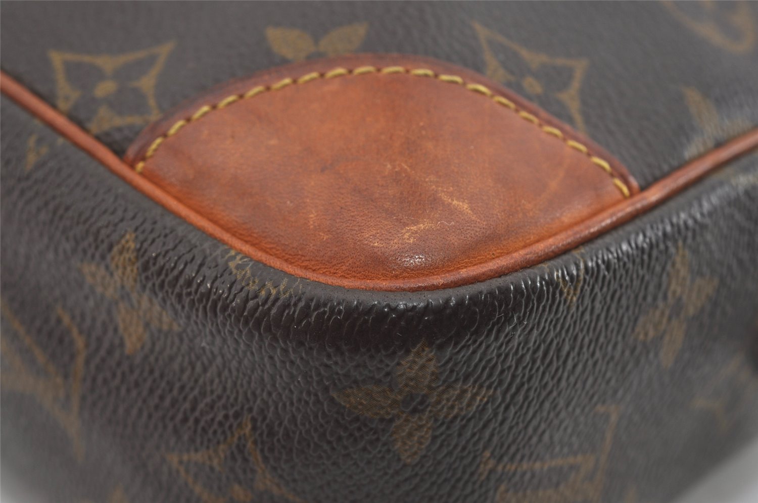 Authentic Louis Vuitton Monogram Compiegne 28 Clutch Hand Bag M51845 LV 1515I