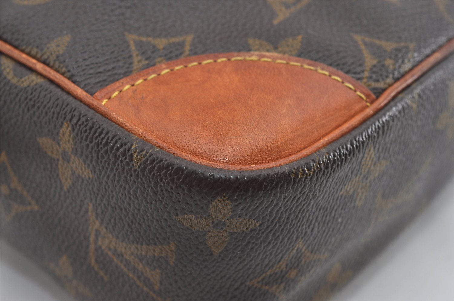 Authentic Louis Vuitton Monogram Compiegne 28 Clutch Hand Bag M51845 LV 1515I