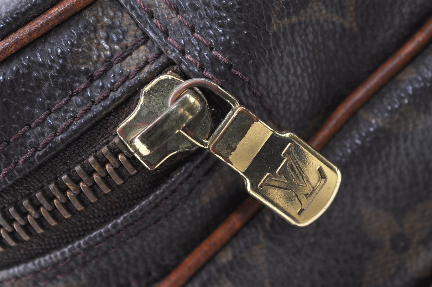 Authentic Louis Vuitton Monogram Nile Shoulder Cross Body Bag M45244 LV 1516I