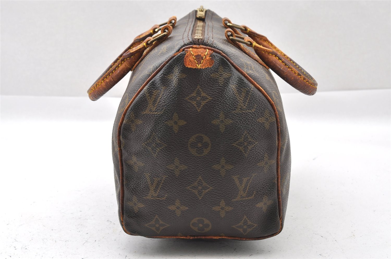 Authentic Louis Vuitton Monogram Speedy 25 Boston Hand Bag M41528 LV 1517I