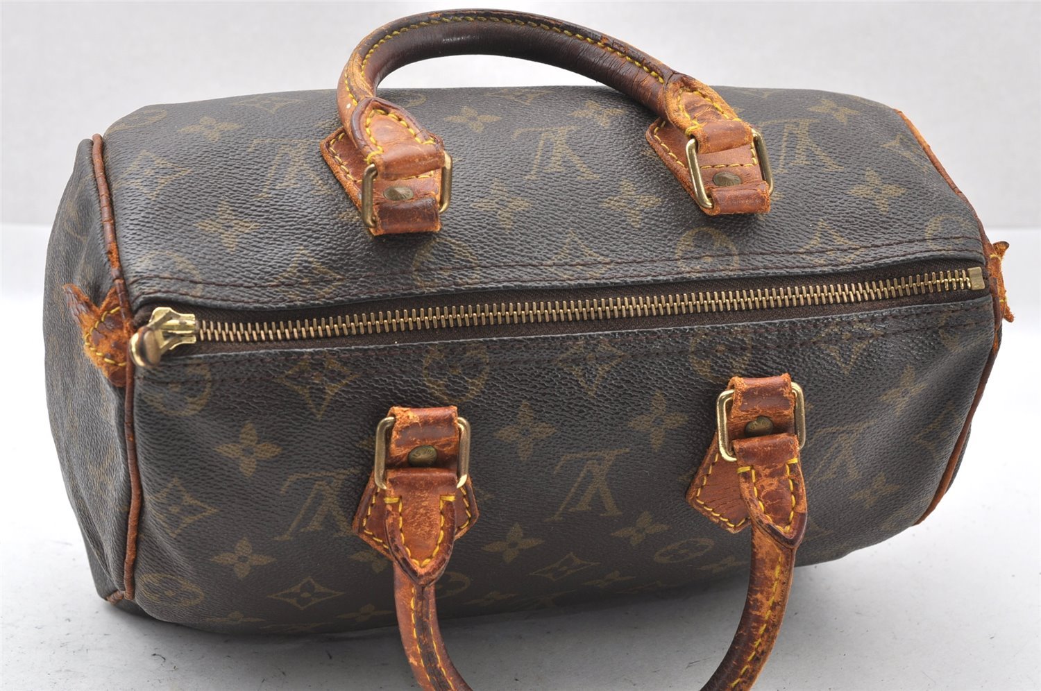 Authentic Louis Vuitton Monogram Speedy 25 Boston Hand Bag M41528 LV 1517I