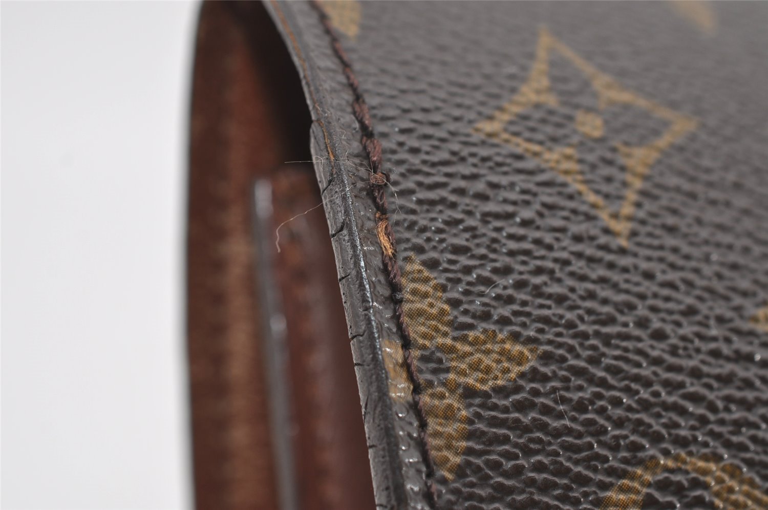 Authentic Louis Vuitton Monogram Chaillot Clutch Bag M51788 LV 1520I