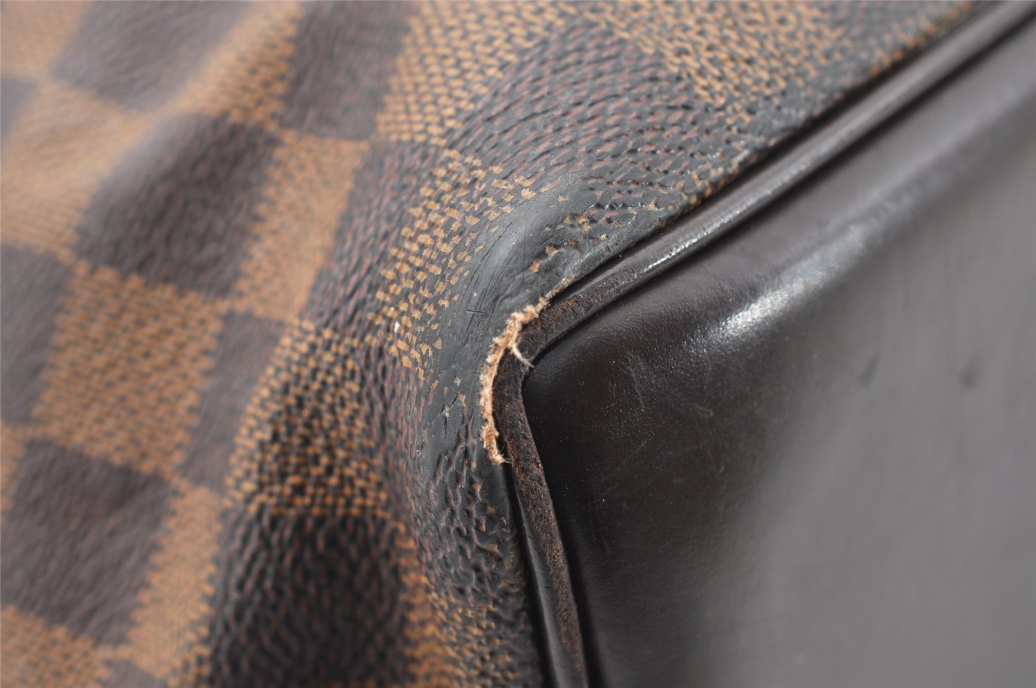 Authentic Louis Vuitton Damier Chelsea Shoulder Tote Bag N51119 LV 1523I