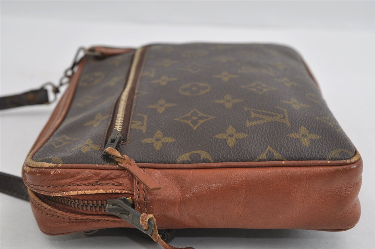 Authentic Louis Vuitton Monogram Shoulder Cross Body Bag Old Model LV 1528I