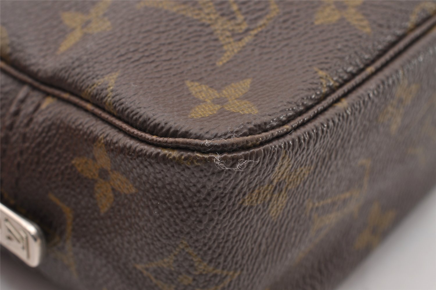 Auth Louis Vuitton Monogram Trousse Toilette 23 Clutch Bag M47524 LV Junk 1531I