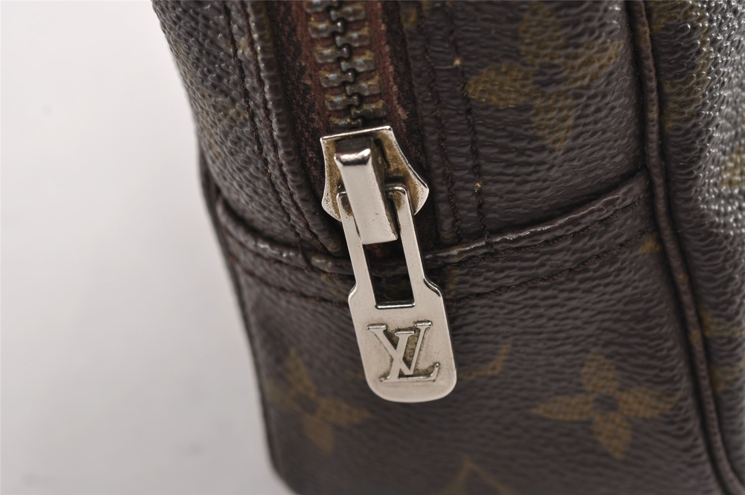 Auth Louis Vuitton Monogram Trousse Toilette 23 Clutch Bag M47524 LV Junk 1531I