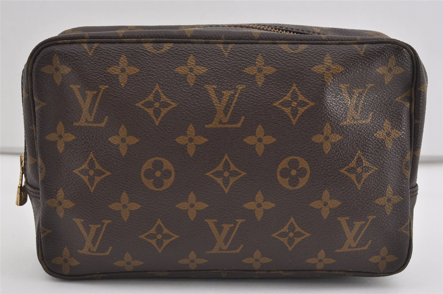Auth Louis Vuitton Monogram Trousse Toilette 23 Clutch Hand Bag M47524 LV 1536I