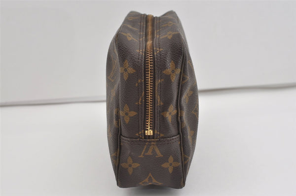 Auth Louis Vuitton Monogram Trousse Toilette 23 Clutch Hand Bag M47524 LV 1536I