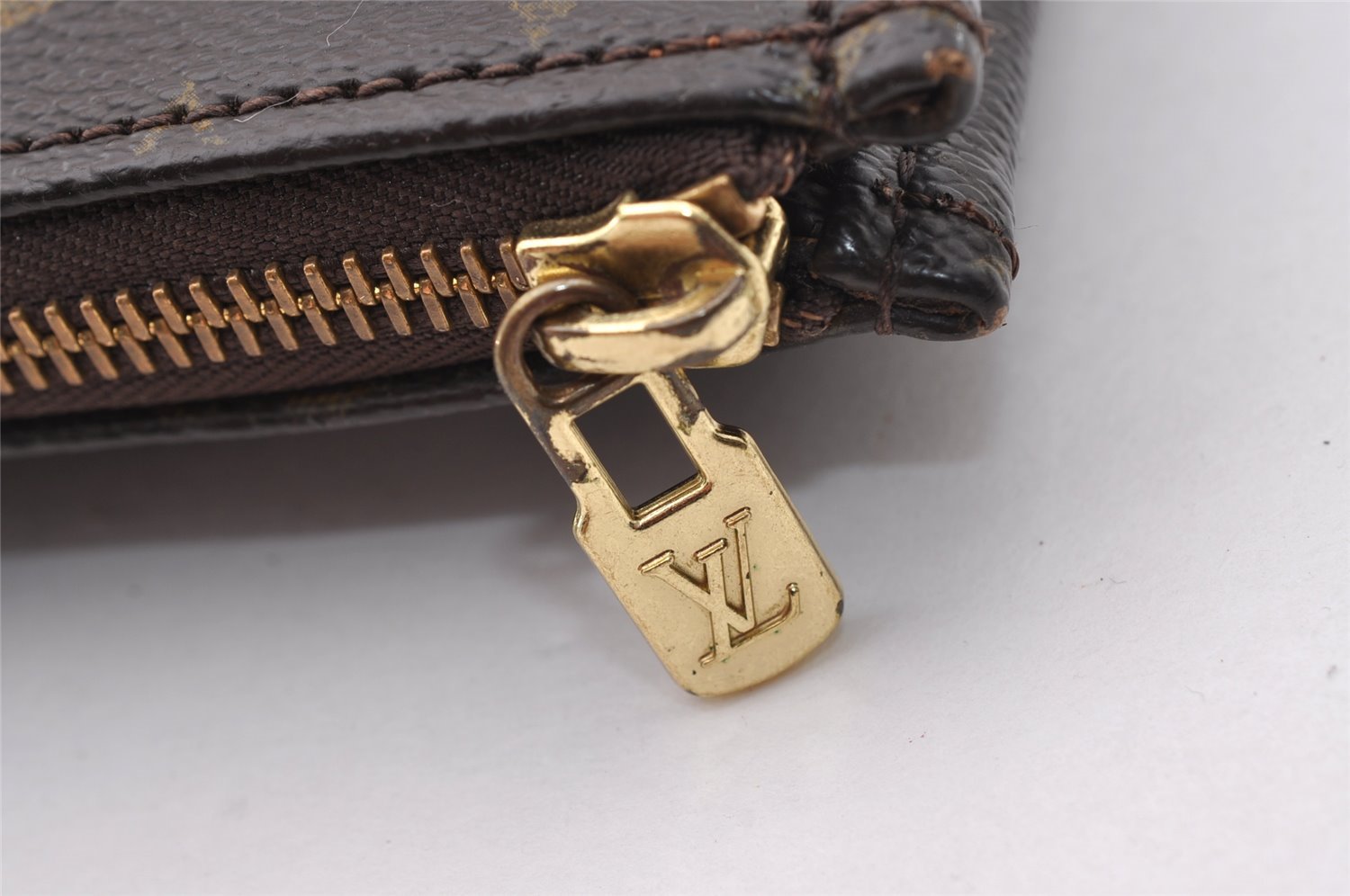 Authentic Louis Vuitton Monogram Poche Documents Document Case M53400 LV 1543I