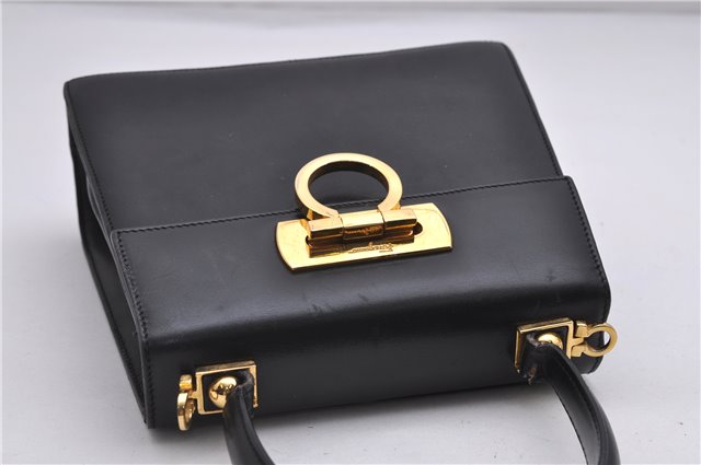 Authentic Ferragamo Gancini Vintage Leather 2 Way Shoulder Hand Bag Black 1548F
