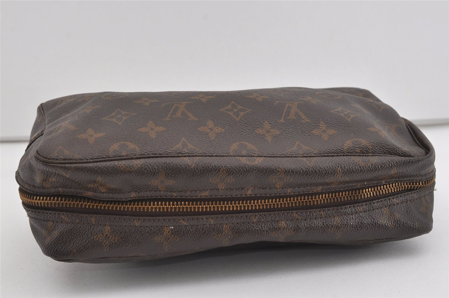Auth Louis Vuitton Monogram Trousse Toilette 28 Clutch Hand Bag M47522 LV 1551I