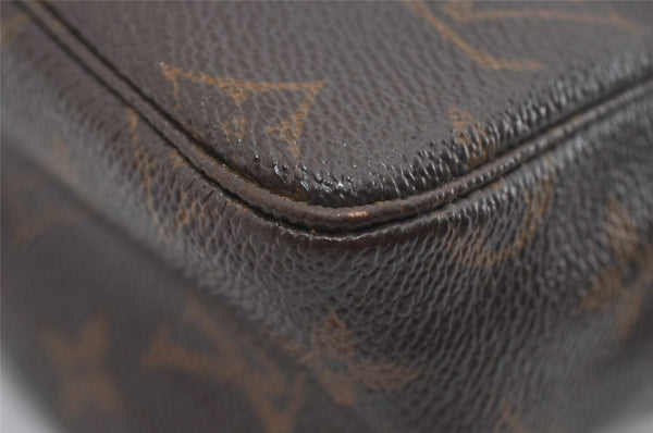 Auth Louis Vuitton Monogram Trousse Toilette 28 Clutch Hand Bag M47522 LV 1551I