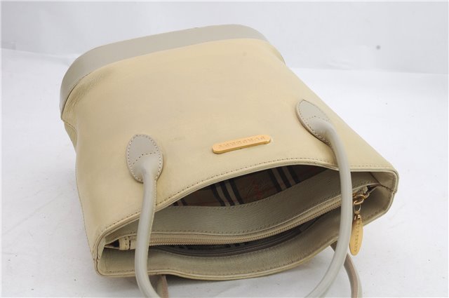Authentic BURBERRY Vintage Leather Shoulder Hand Bag Purse Ivory Beige 1552D