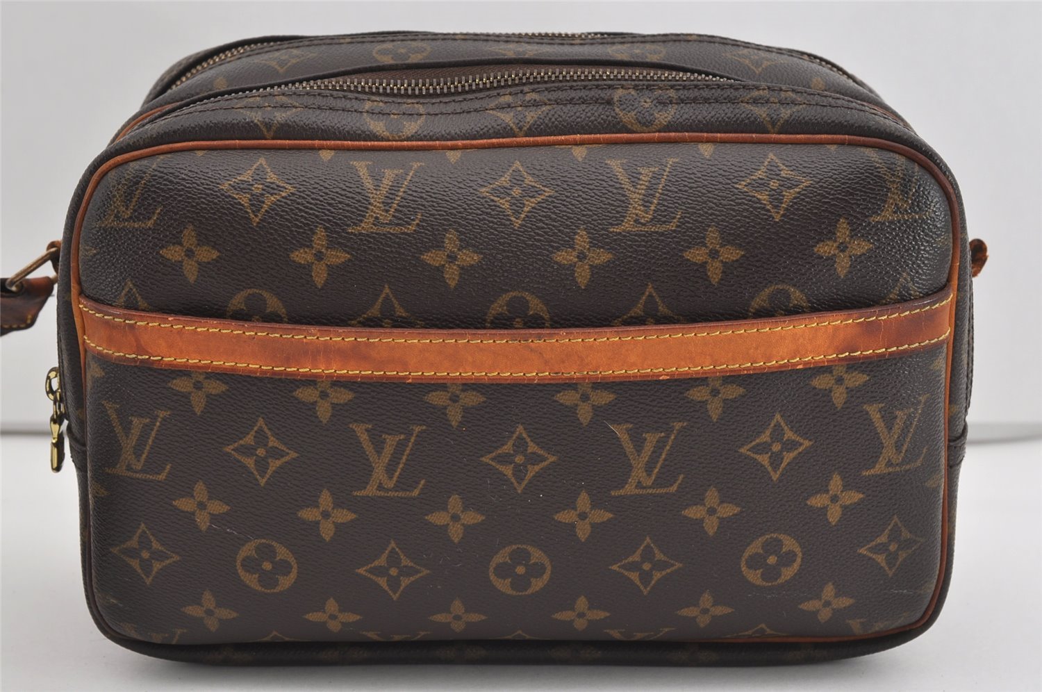 Authentic Louis Vuitton Monogram Reporter PM Shoulder Bag M45254 Junk 1556I