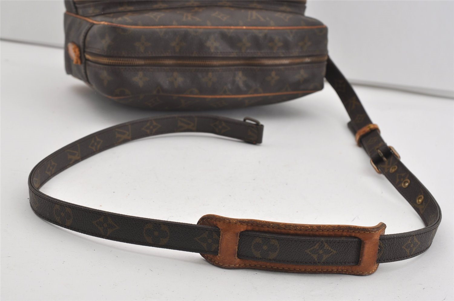 Authentic Louis Vuitton Monogram Nile Shoulder Cross Body Bag M45244 Junk 1560I