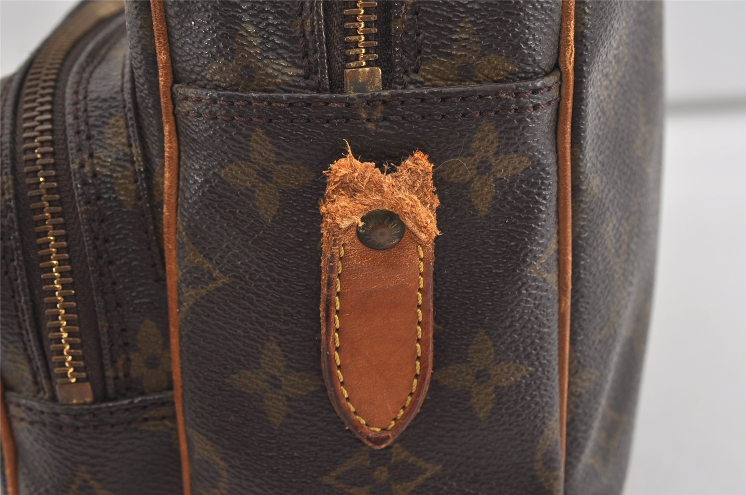 Authentic Louis Vuitton Monogram Nile Shoulder Cross Body Bag M45244 Junk 1560I