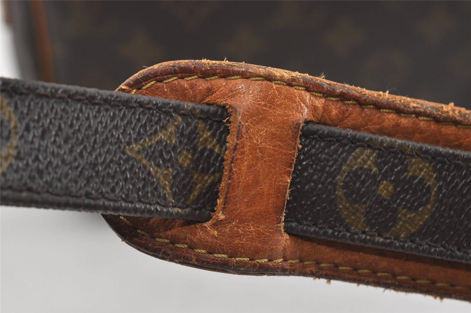 Authentic Louis Vuitton Monogram Nile Shoulder Cross Body Bag M45244 Junk 1560I