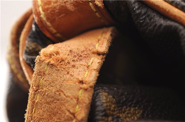 Authentic Louis Vuitton Monogram Saumur 30 Shoulder Cross Bag M42256 LV 1562F