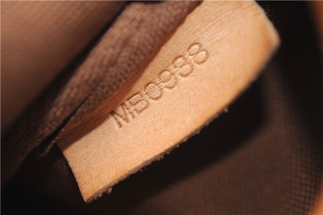 Authentic Louis Vuitton Monogram Saumur 30 Shoulder Cross Bag M42256 LV 1562F