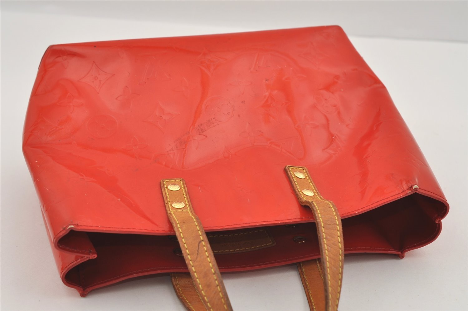 Authentic Louis Vuitton Vernis Reade PM Hand Bag Red M91088 LV 1563I