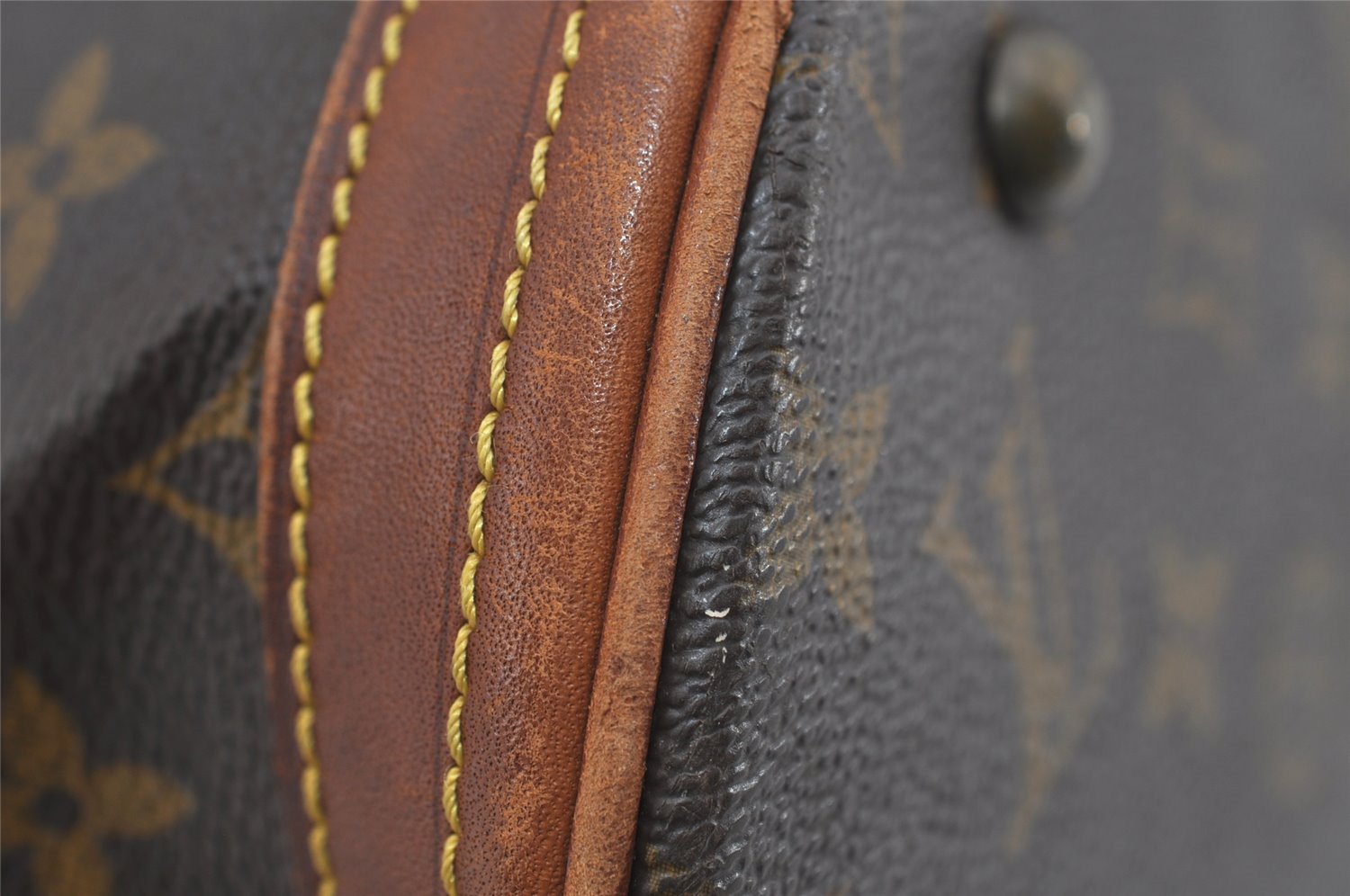 Authentic Louis Vuitton Monogram Bucket GM Shoulder Tote Bag M42236 LV 1564I