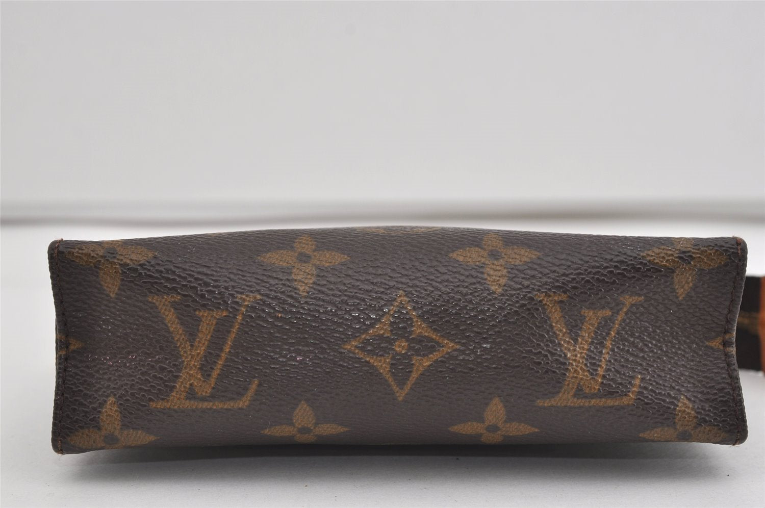 Authentic Louis Vuitton Monogram Poche Toilette 15 M47546 Cosmetics Pouch 1569I