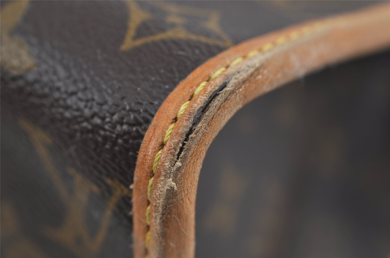 Authentic Louis Vuitton Monogram Popincourt Haut Shoulder Bag M40007 LV 1572I