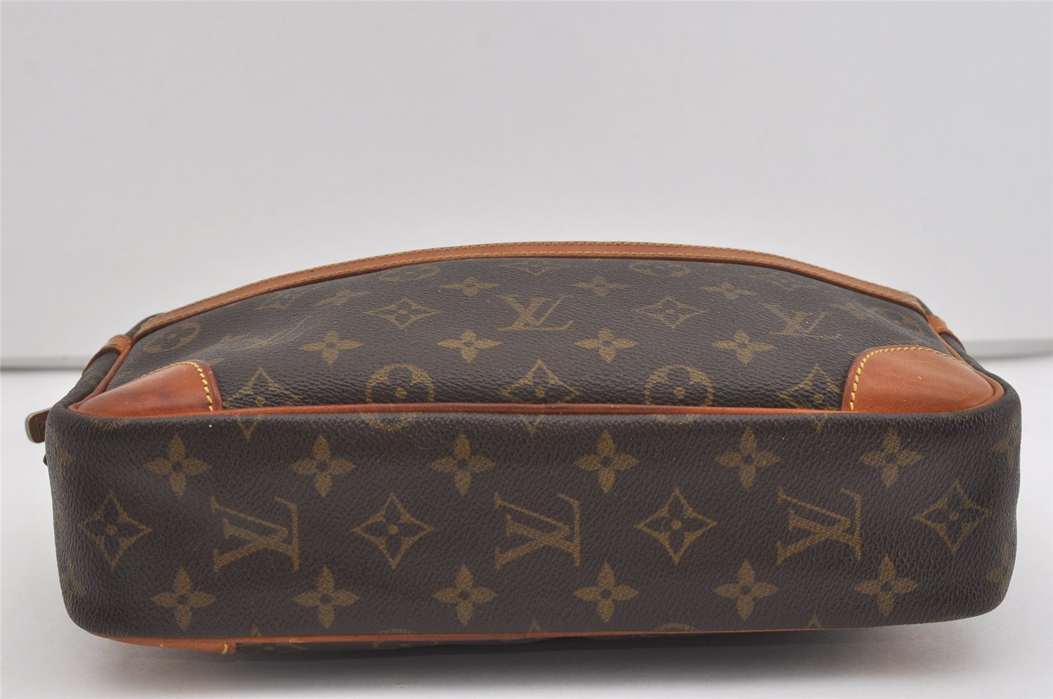Authentic Louis Vuitton Monogram Compiegne 28 Clutch Hand Bag M51845 LV 1574I