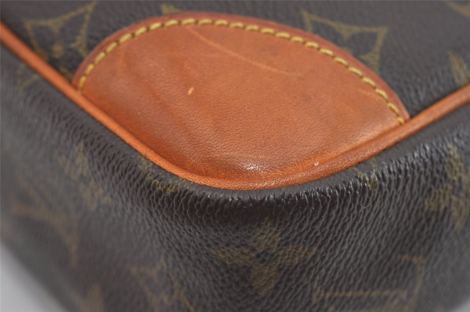 Authentic Louis Vuitton Monogram Compiegne 28 Clutch Hand Bag M51845 LV 1574I