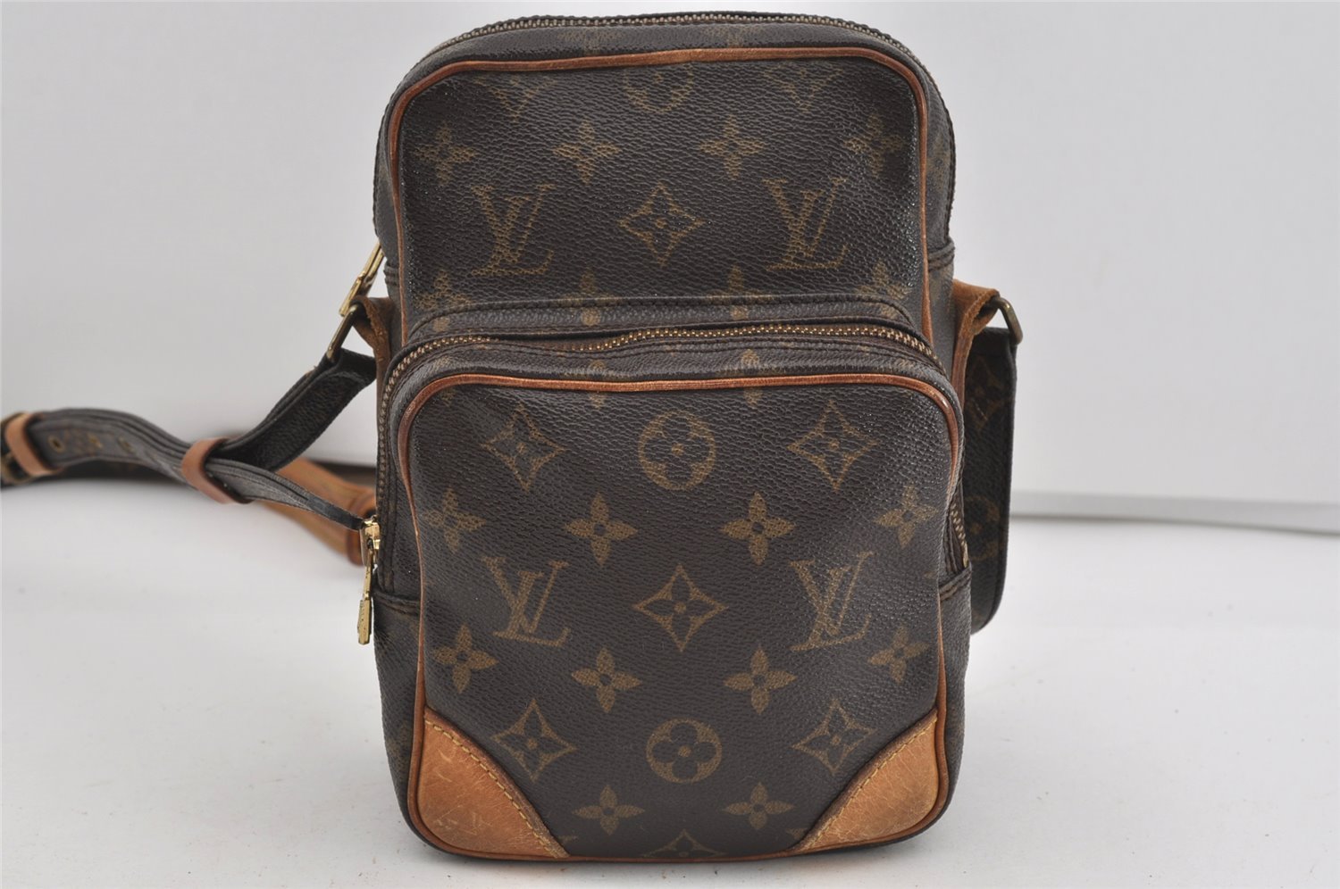 Authentic Louis Vuitton Monogram Amazone Shoulder Cross Body Bag M45236 LV 1576I