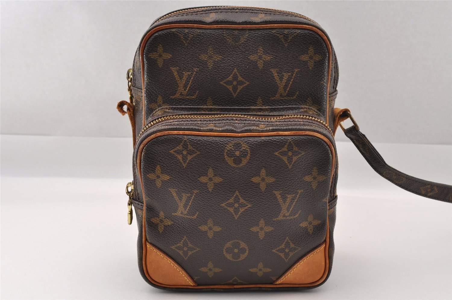 Authentic Louis Vuitton Monogram Amazone Shoulder Cross Bag M45236 LV Junk 1578I