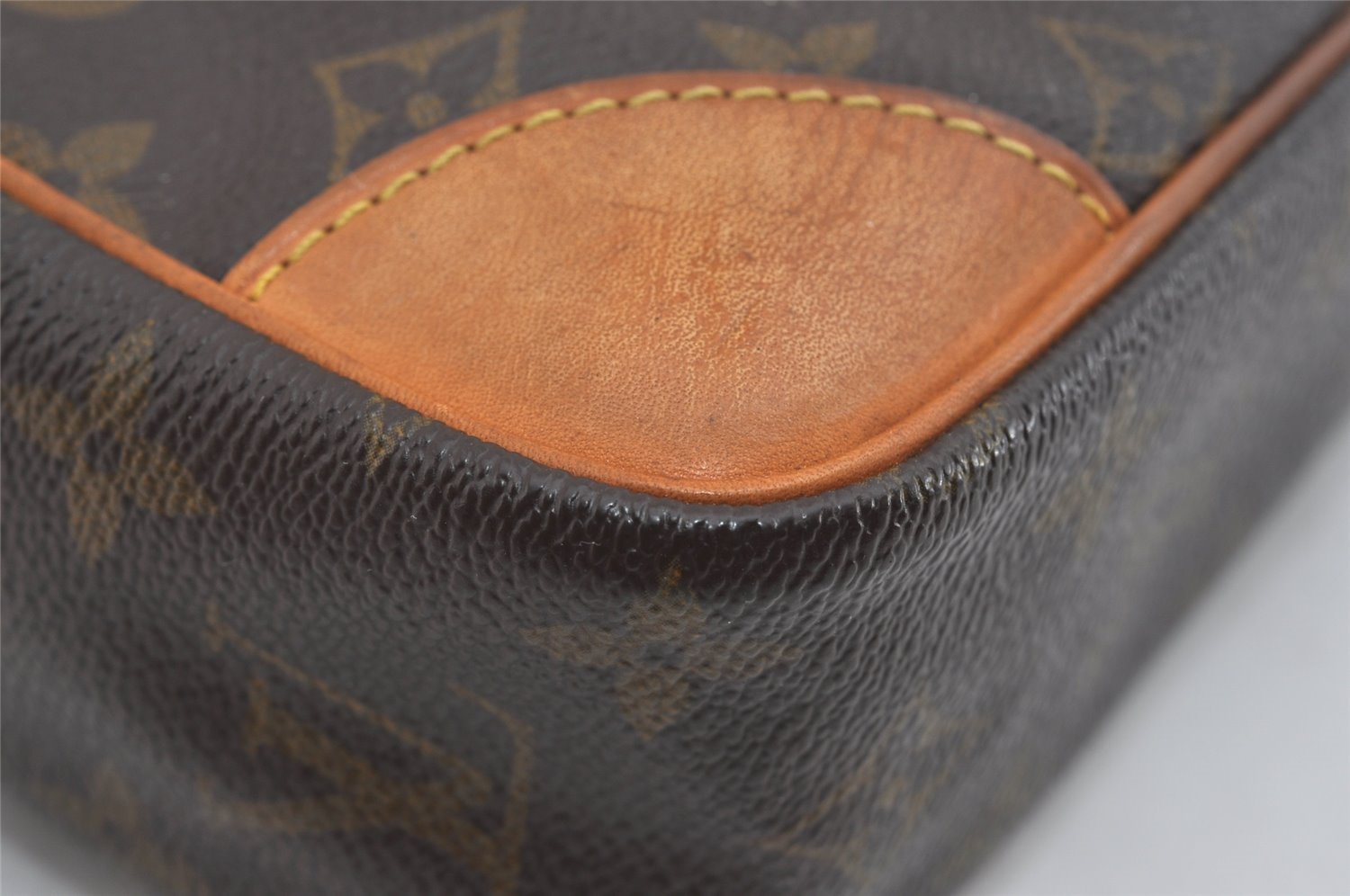 Authentic Louis Vuitton Monogram Compiegne 28 Clutch Hand Bag M51845 LV 1584I