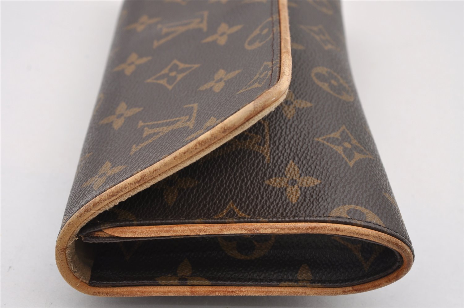 Authentic Louis Vuitton Monogram Pochette Twin GM Shoulder Bag M51852 LV 1590I