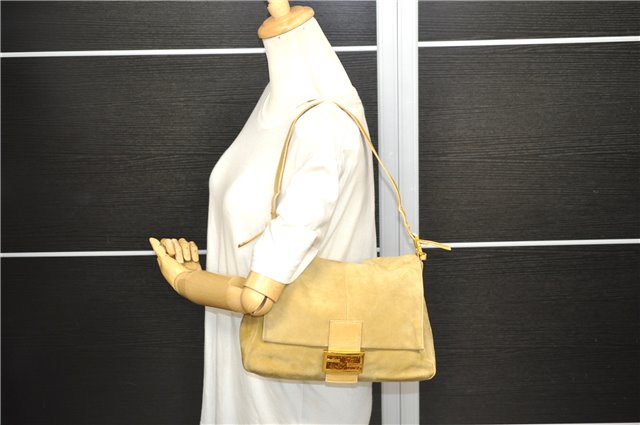 Authentic FENDI Mamma Baguette Shoulder Hand Bag Suede Leather Beige 1597D