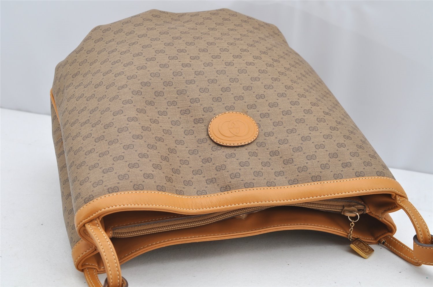 Authentic GUCCI Micro GG PVC Leather Shoulder Cross Body Bag Brown Junk 1603I