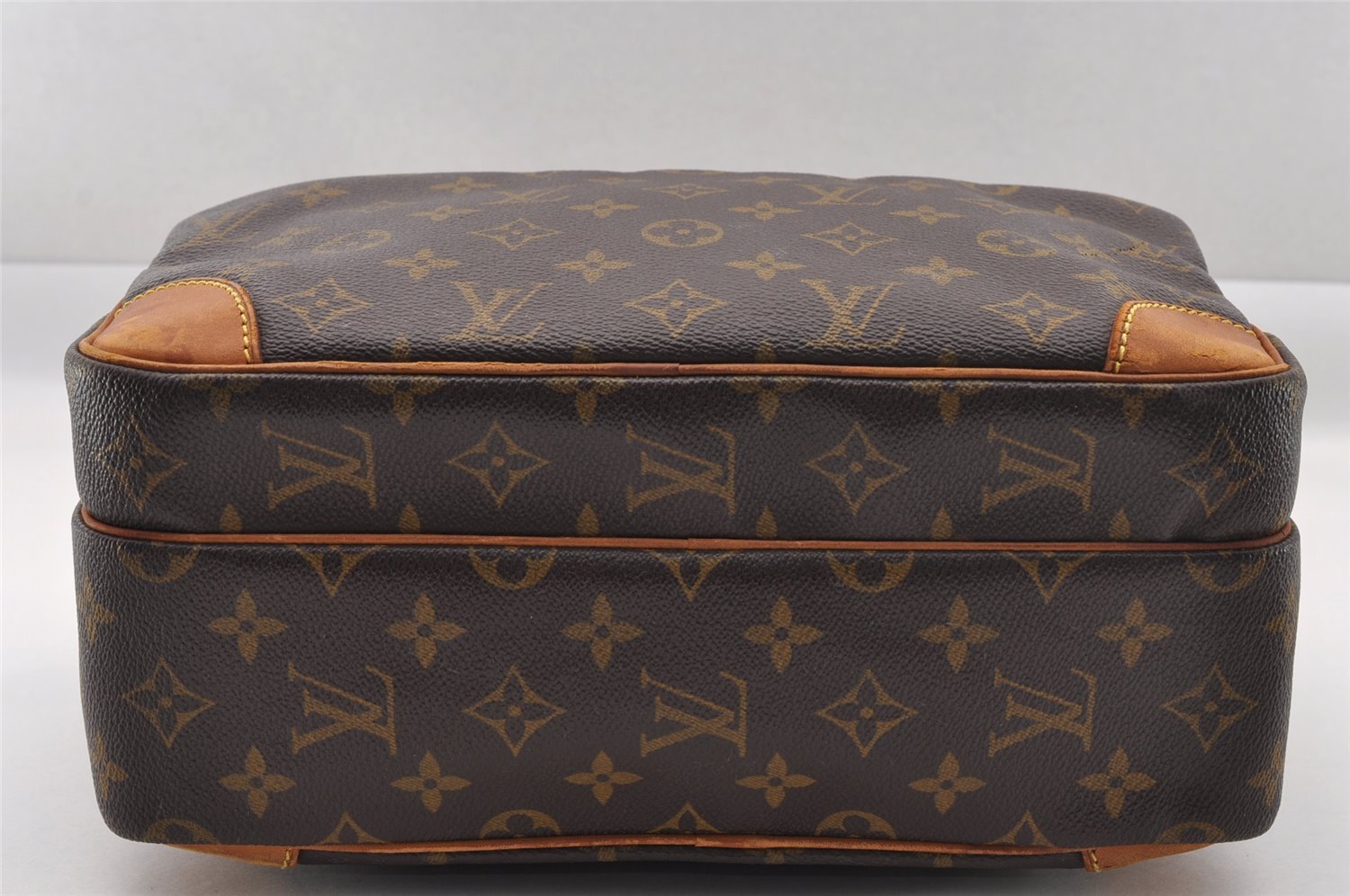 Authentic Louis Vuitton Monogram Nile Shoulder Cross Body Bag M45244 Junk 1606I
