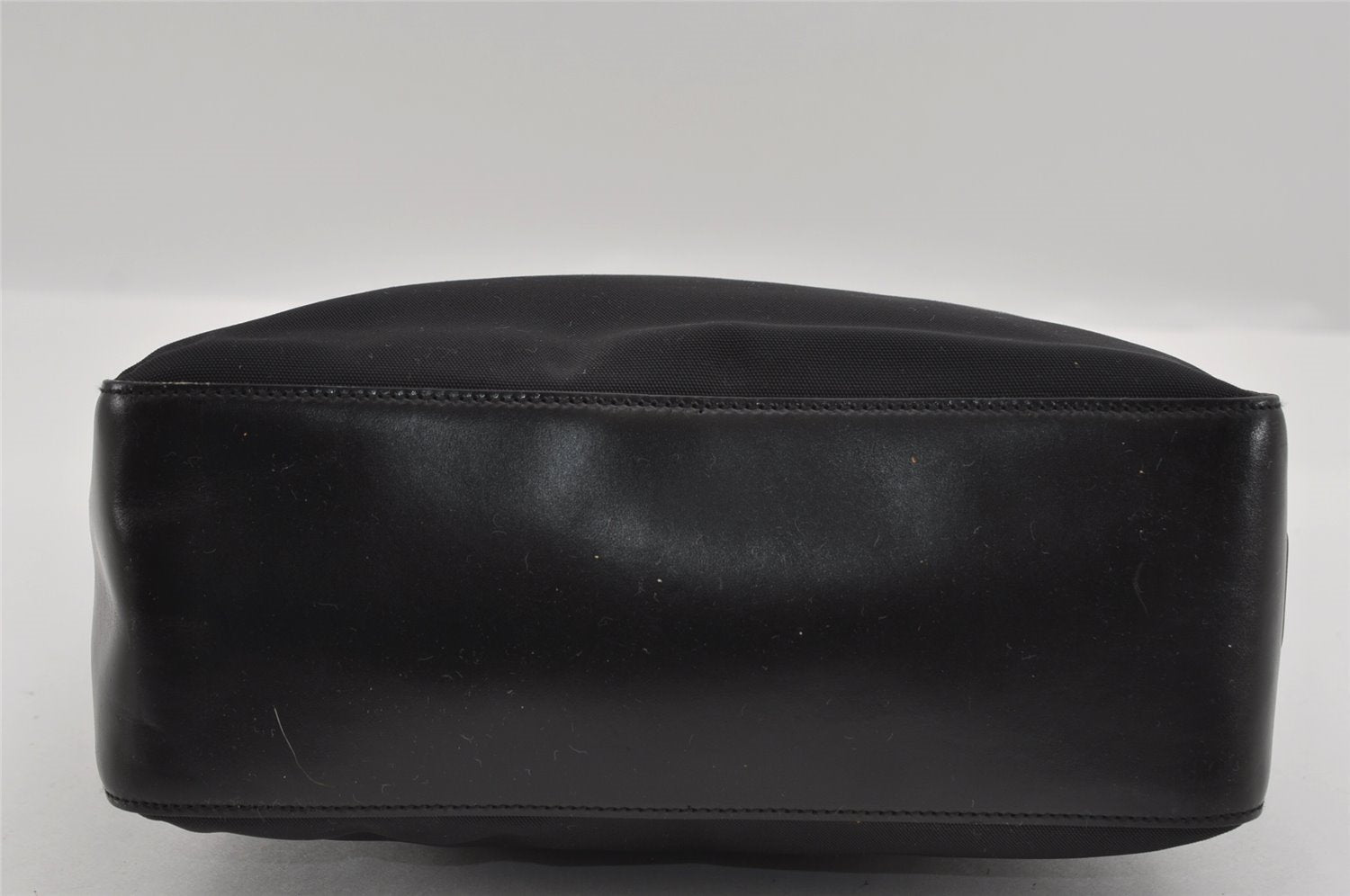 Authentic GUCCI Vintage Shoulder Bag Purse Nylon Leather 0013766 Black  1608I